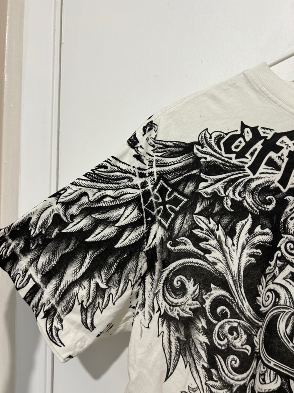 Affliction white & black tee - Picture 2 of 10